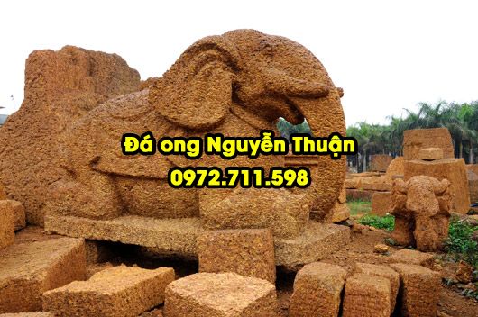 Tượng đá ong nghệ thuật với Đá ong Nguyễn Thuận